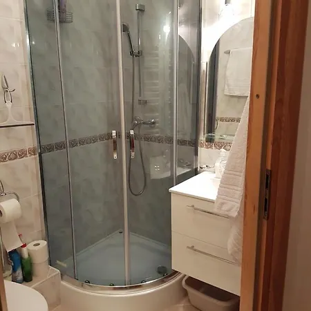 Crystal דירה קרפאז'